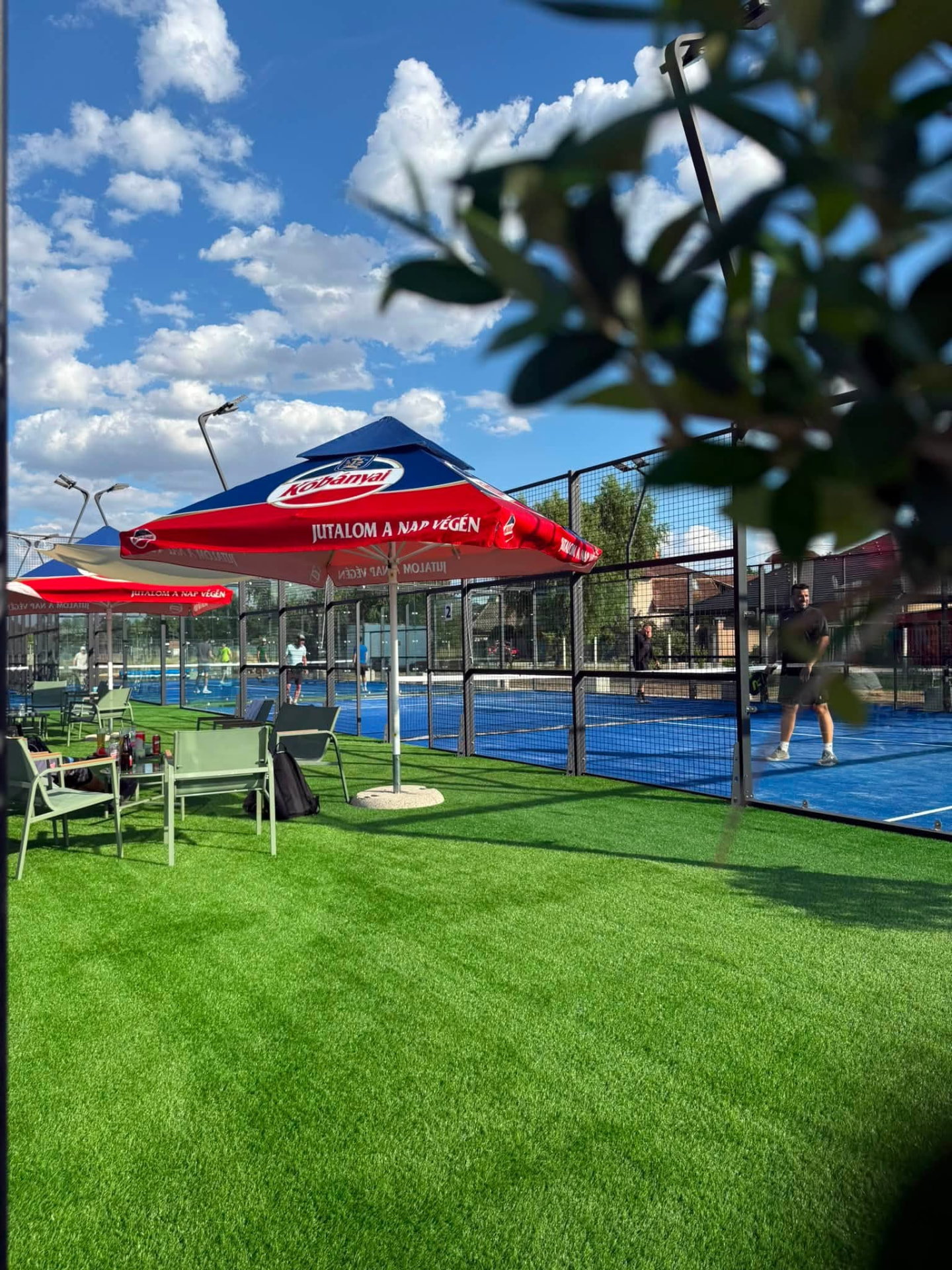 A Nádas Padel Club terasza
